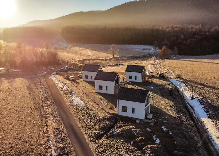 Wataha Pod Basztami - Beta - Caloroczne 아파트